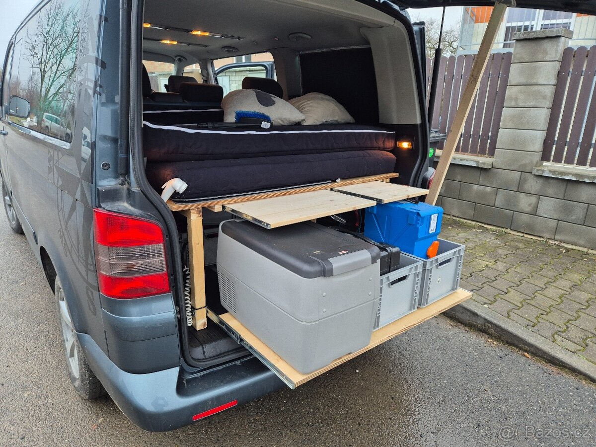 vestavba VW T5 - 2