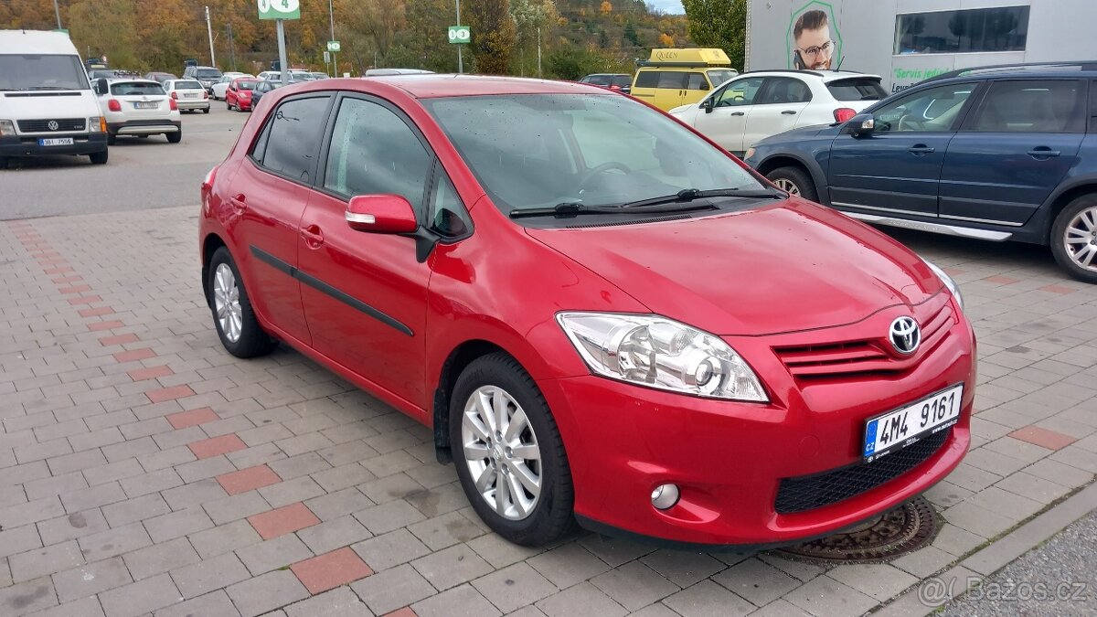 Toyota Auris 1.6, 88 tis. km - 2