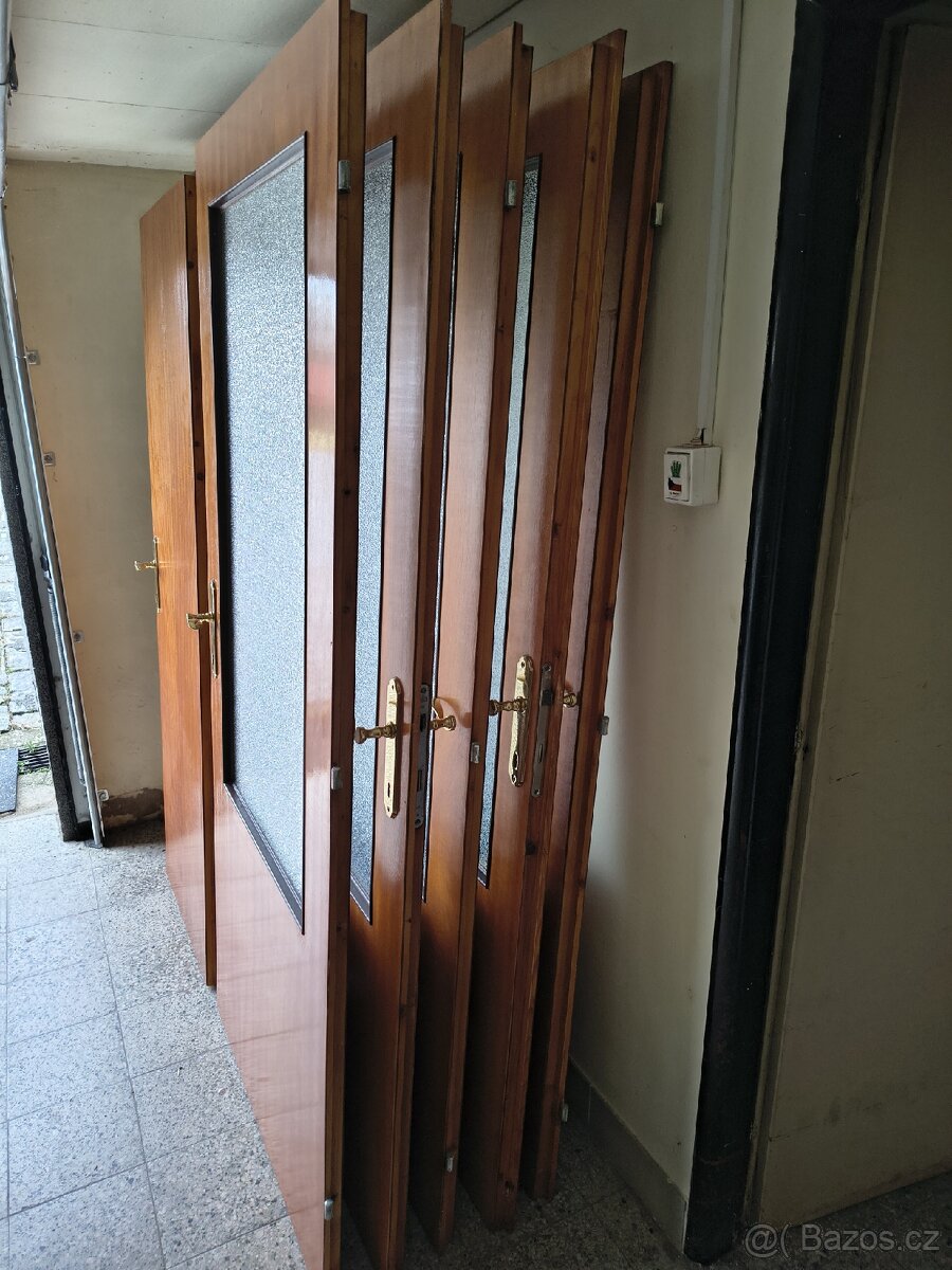 Starší dveře - 2