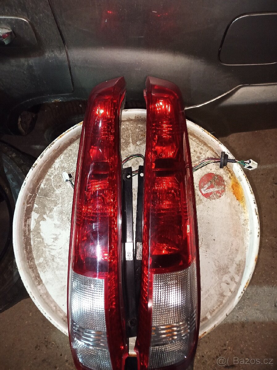 Nissan X-trail T30 - 2