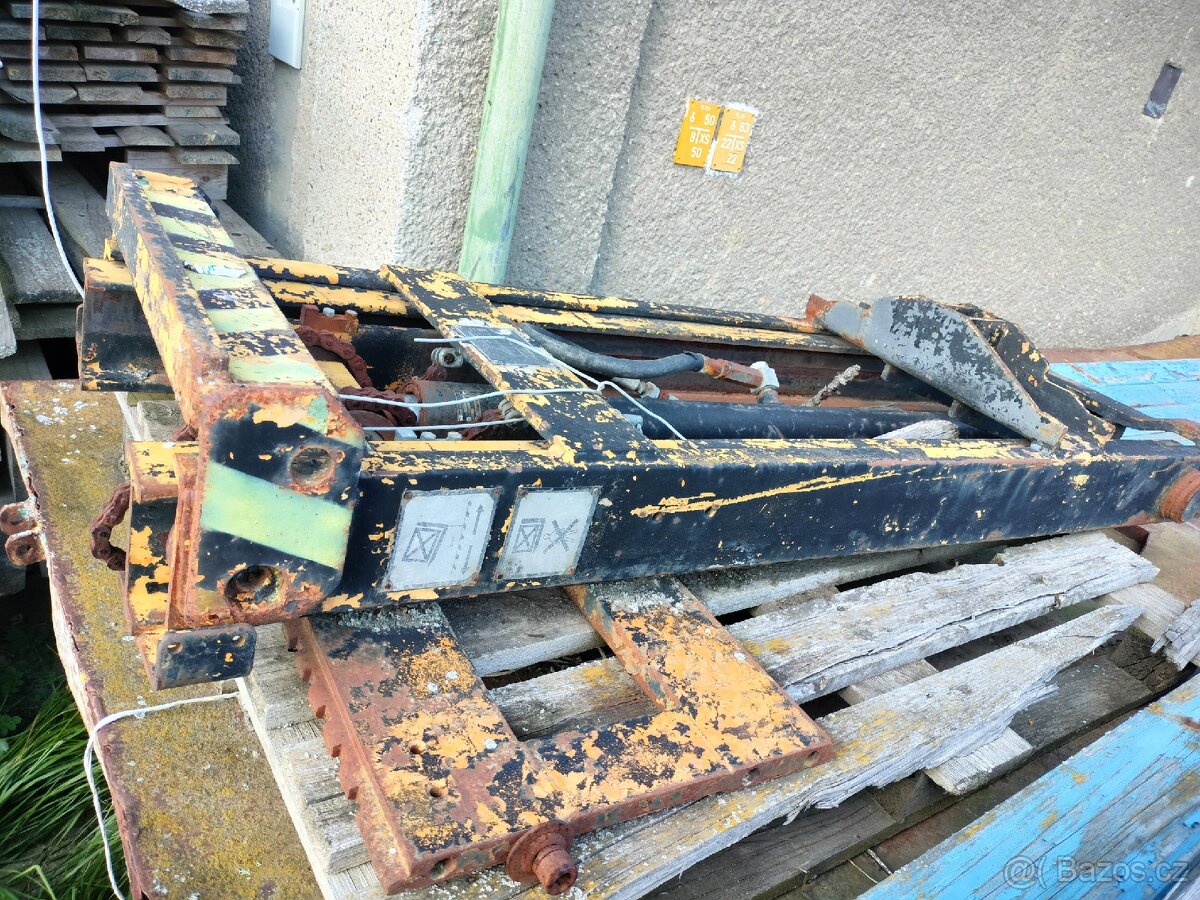 Zdvižené zařízení - 2