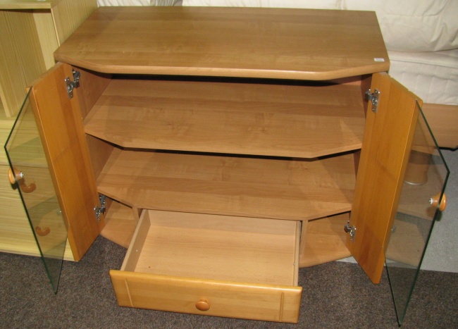 Stolek pod televizi - 2