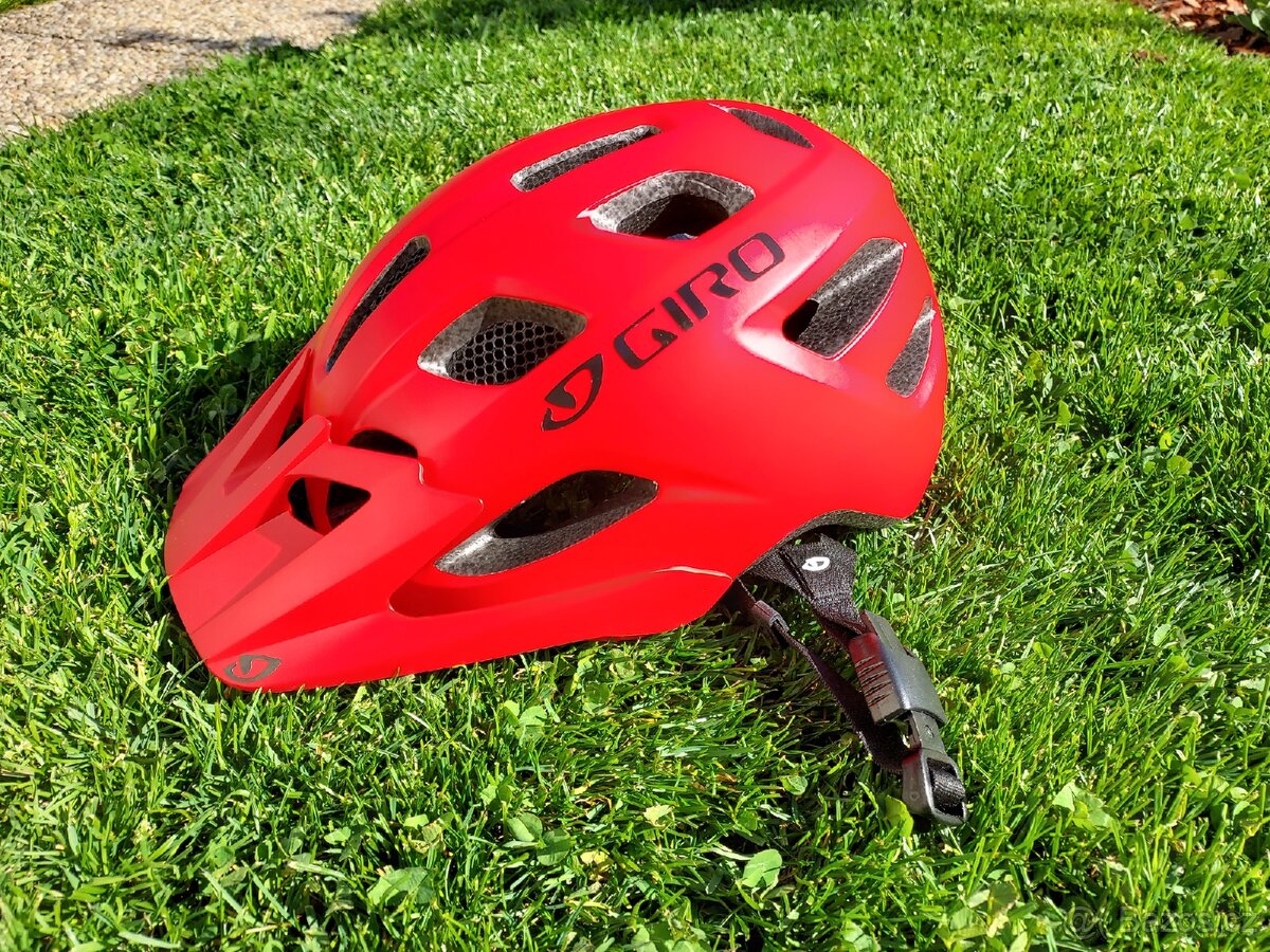 Cyklistická helma Giro Tremor - 2