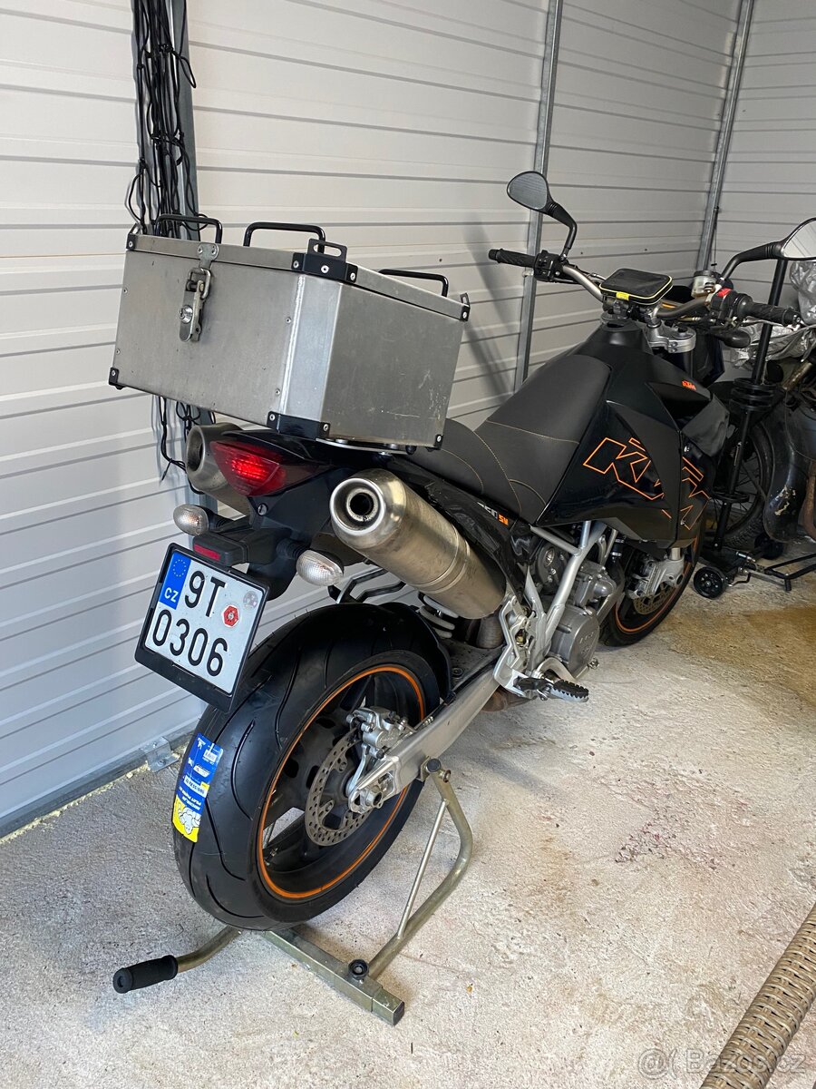 KTM 950 Supermoto - 2