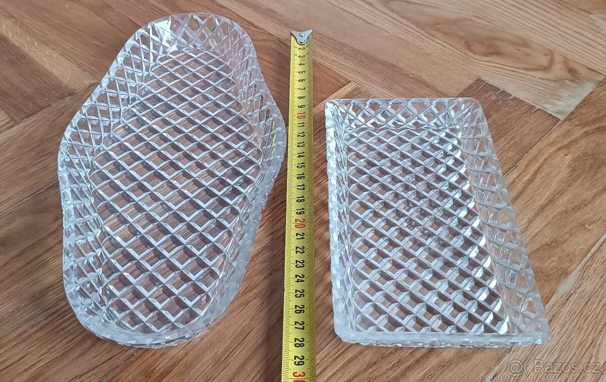 Skleněné tácy - 2