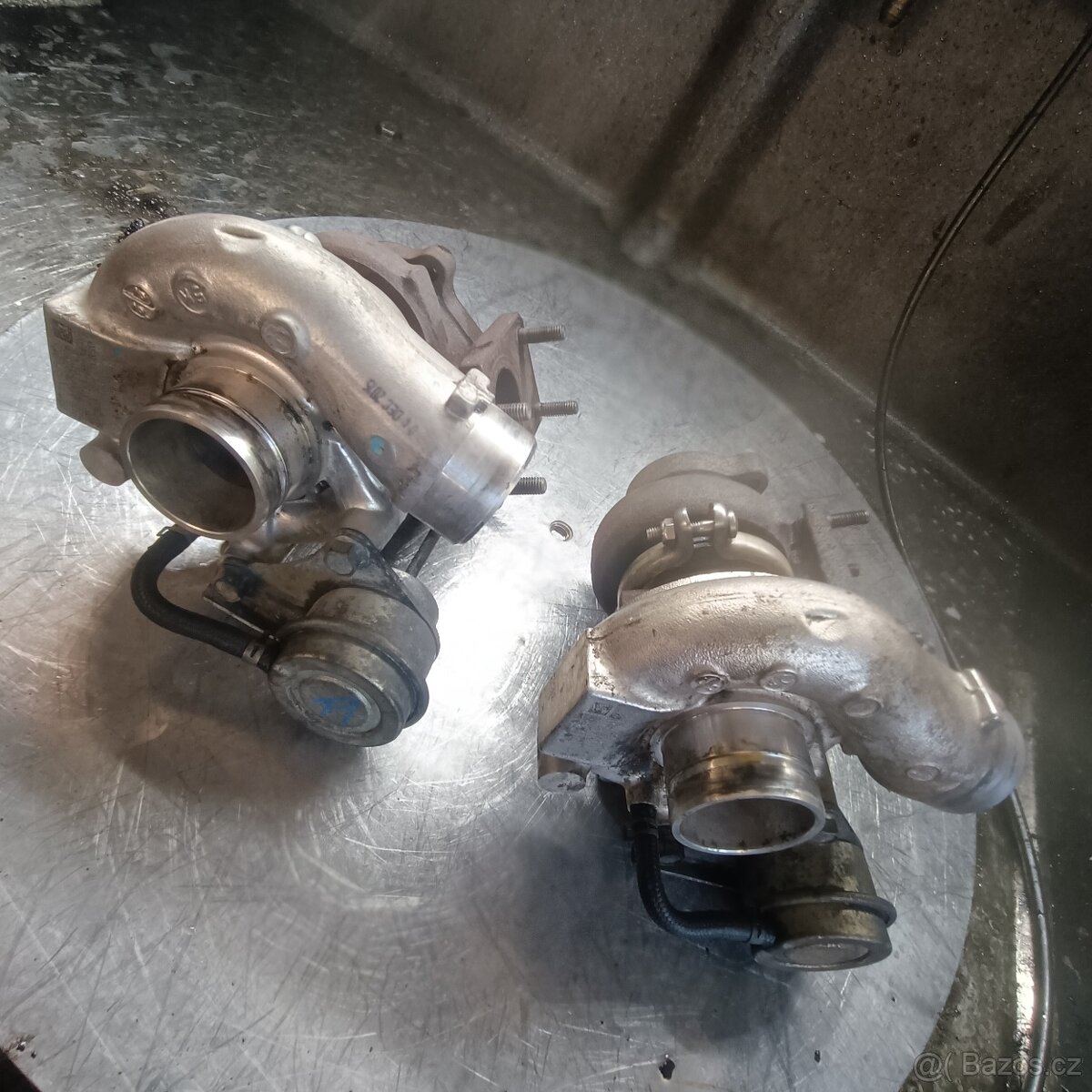 5802072376+504340182 - 2