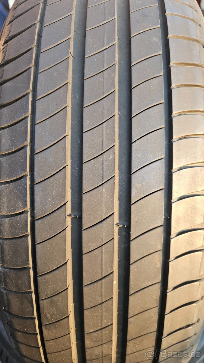 205/55R19 - 2