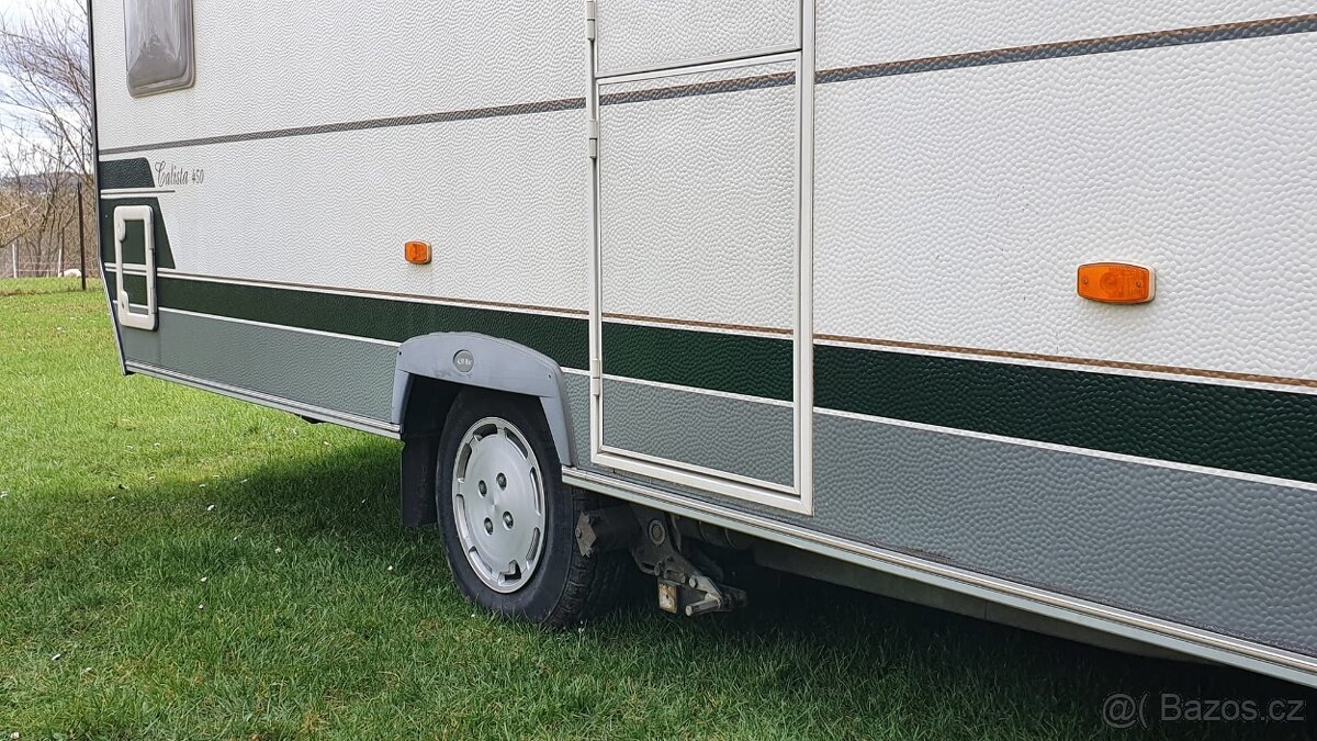 Prodám karavan Chateau 450 - 2