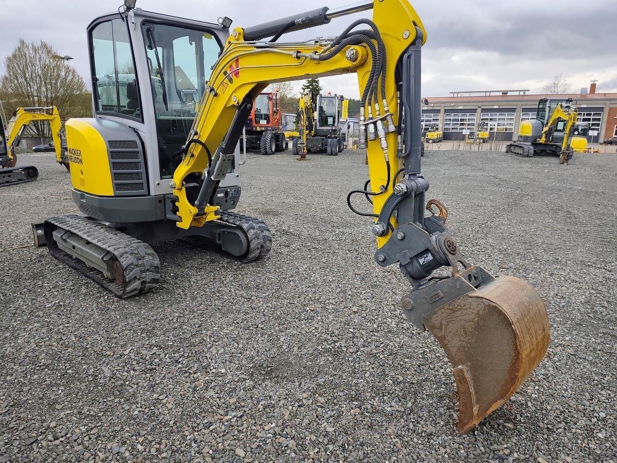 Pásový bagr Wacker Neuson EZ 26 - 2
