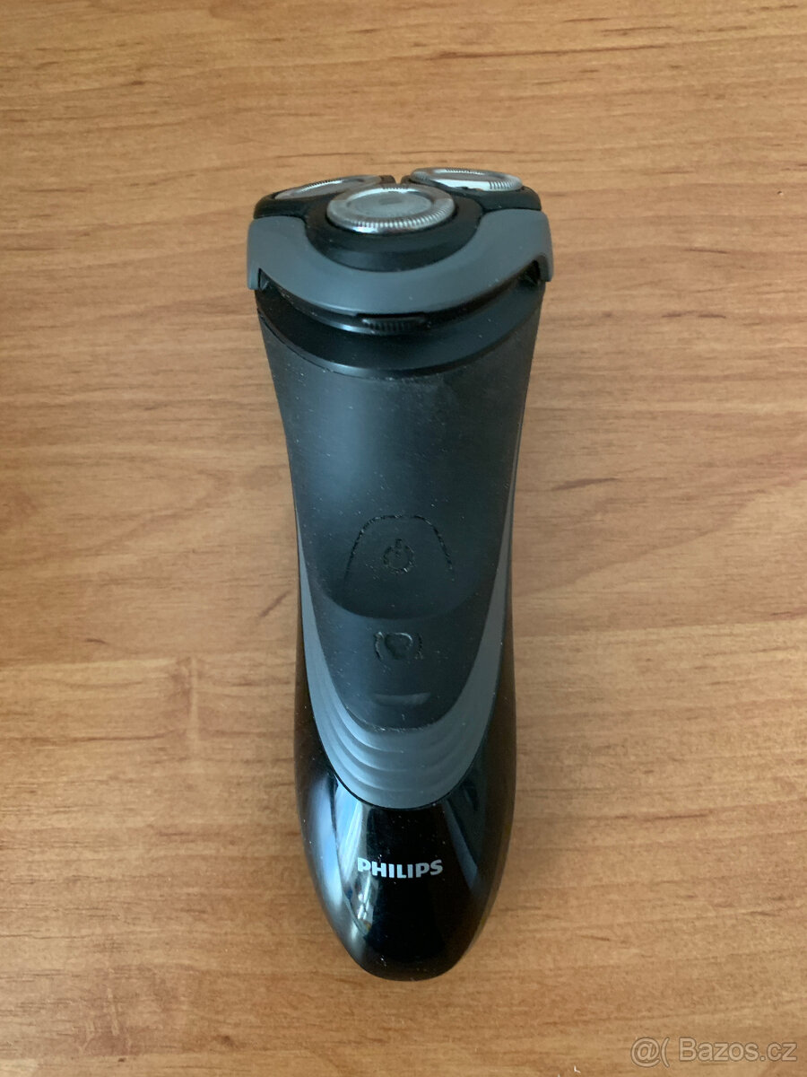 Holicí strojek Philips 150kč - 2