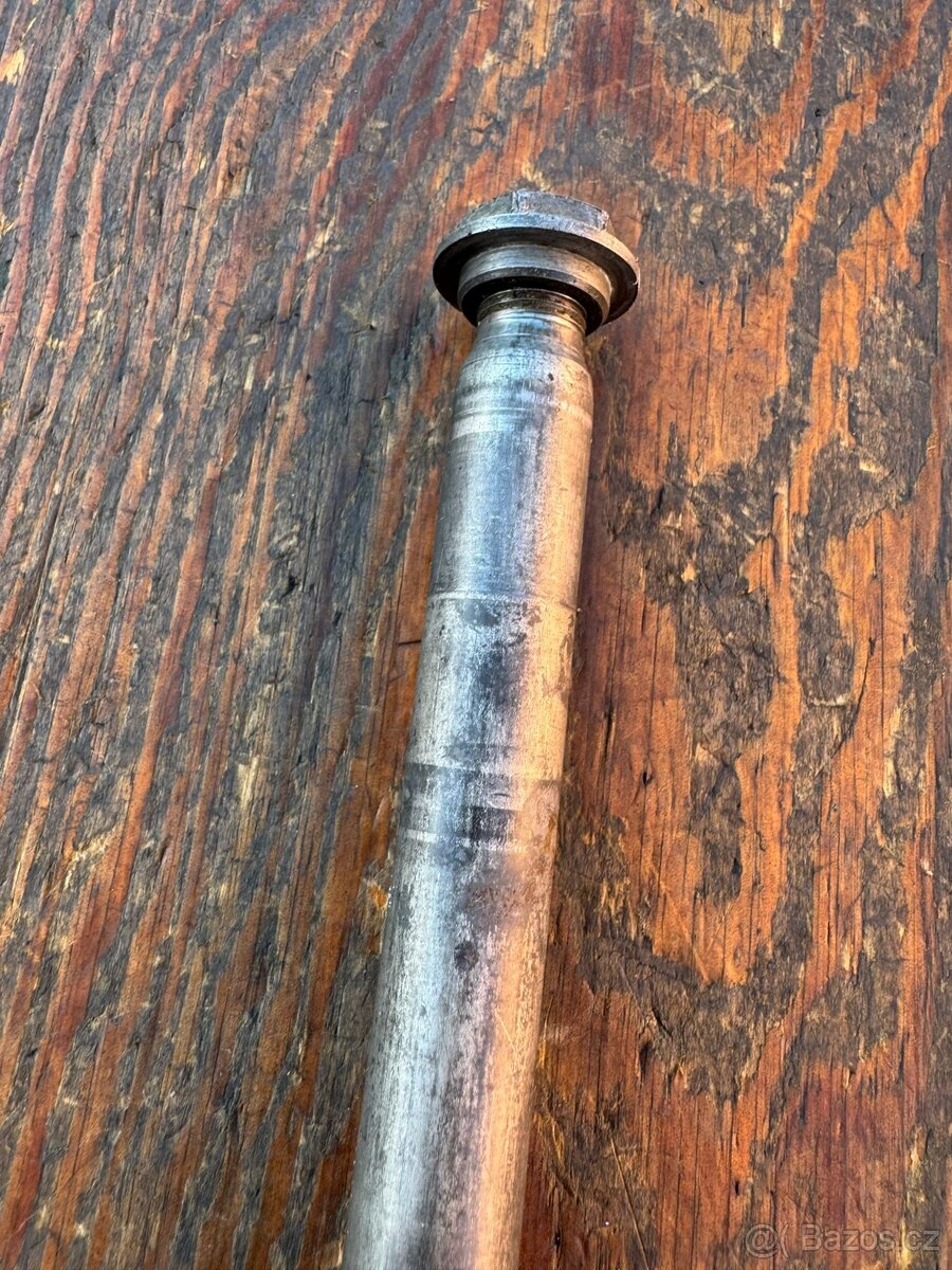 Čep osa předního kola přední vidlice zavěšení Yamaha YZF YZ - 2