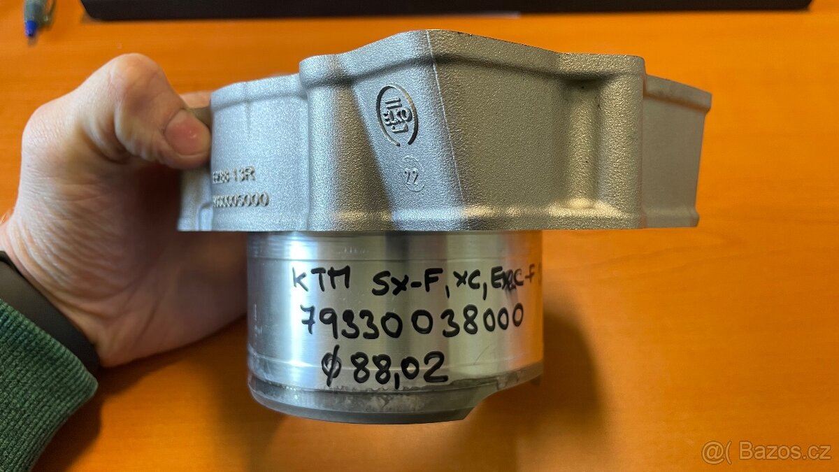 Prodám originální válec KTM sx-f, XC, EXC 350, Husqvarna - 2