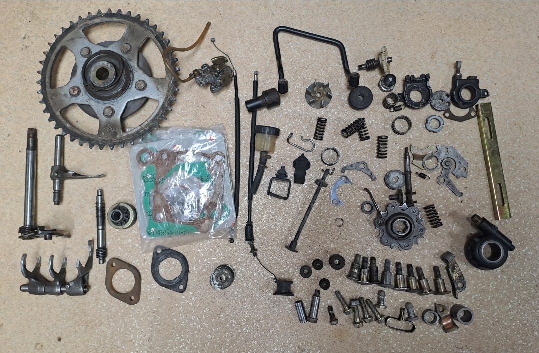 Cagiva mito 125 díly - 2