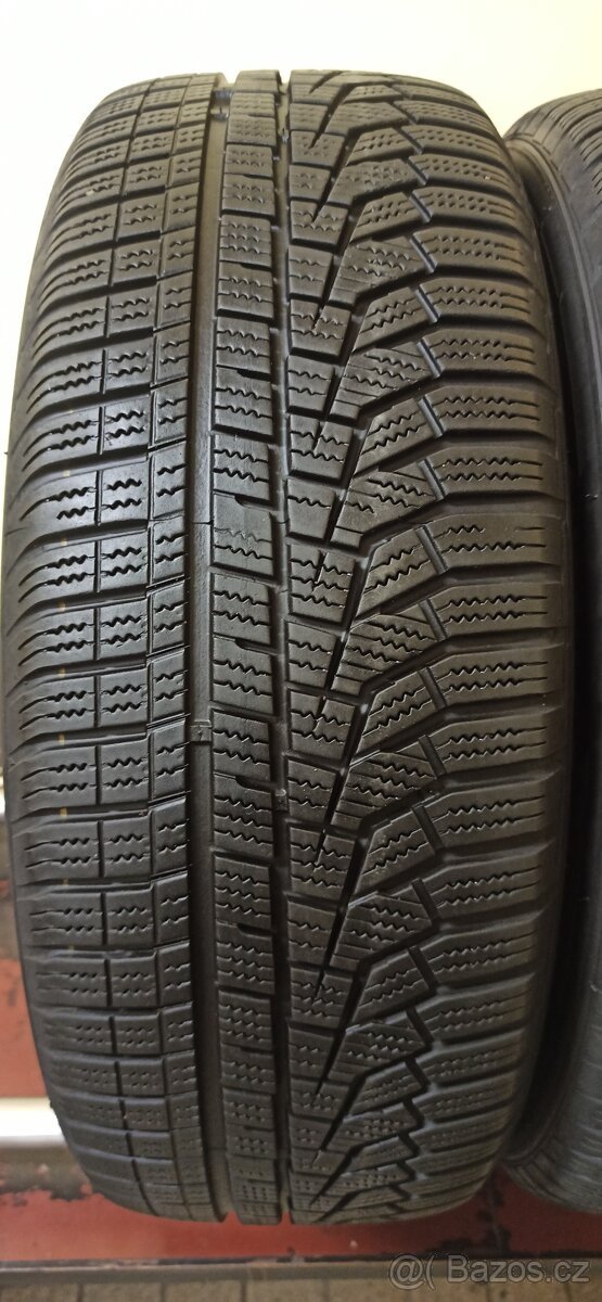 Hankook 205/60 R16 92H 5 - 6 mm - 2