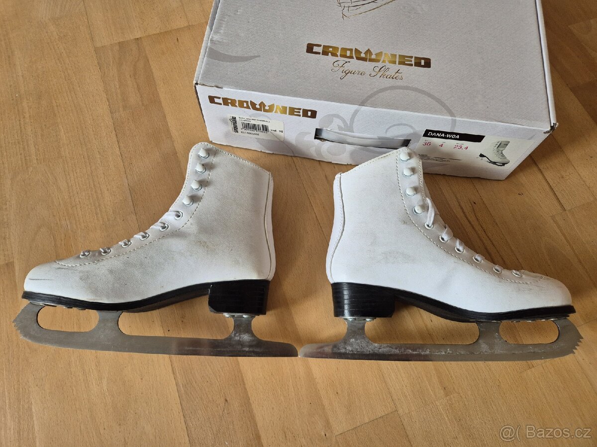 Dívčí lední brusle Crowned 36 - 2