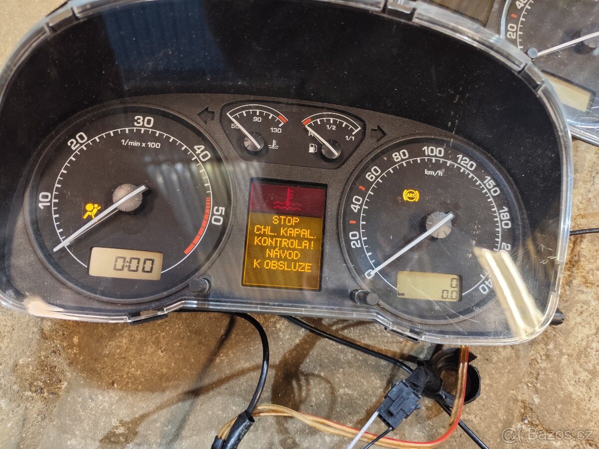 Maxidot, Polodot - Škoda Octavia I Laurin a klement - 2