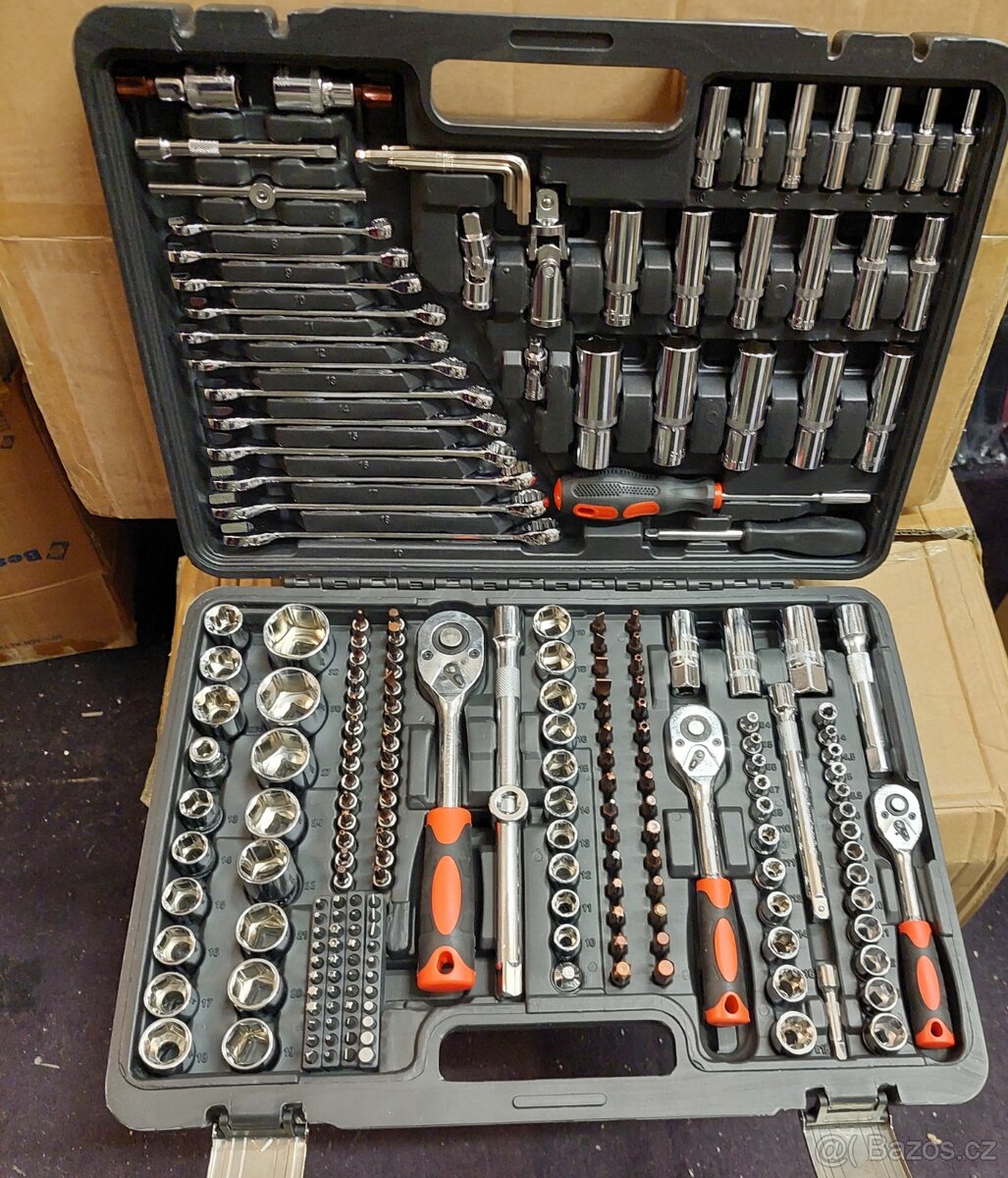 Gola sada nářadí 216 ks, materiál Cr-V - nové, záruka - 2