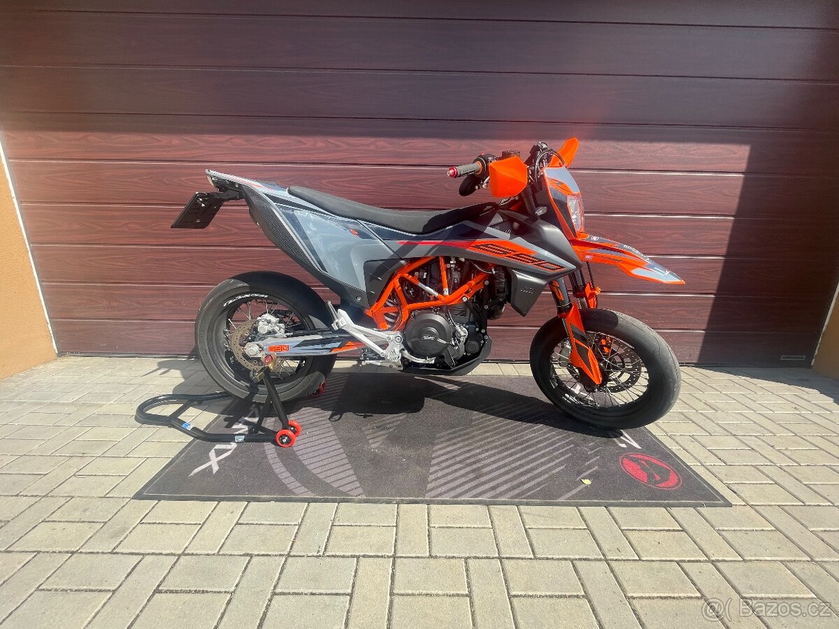 KTM SMC-R 690 - 2