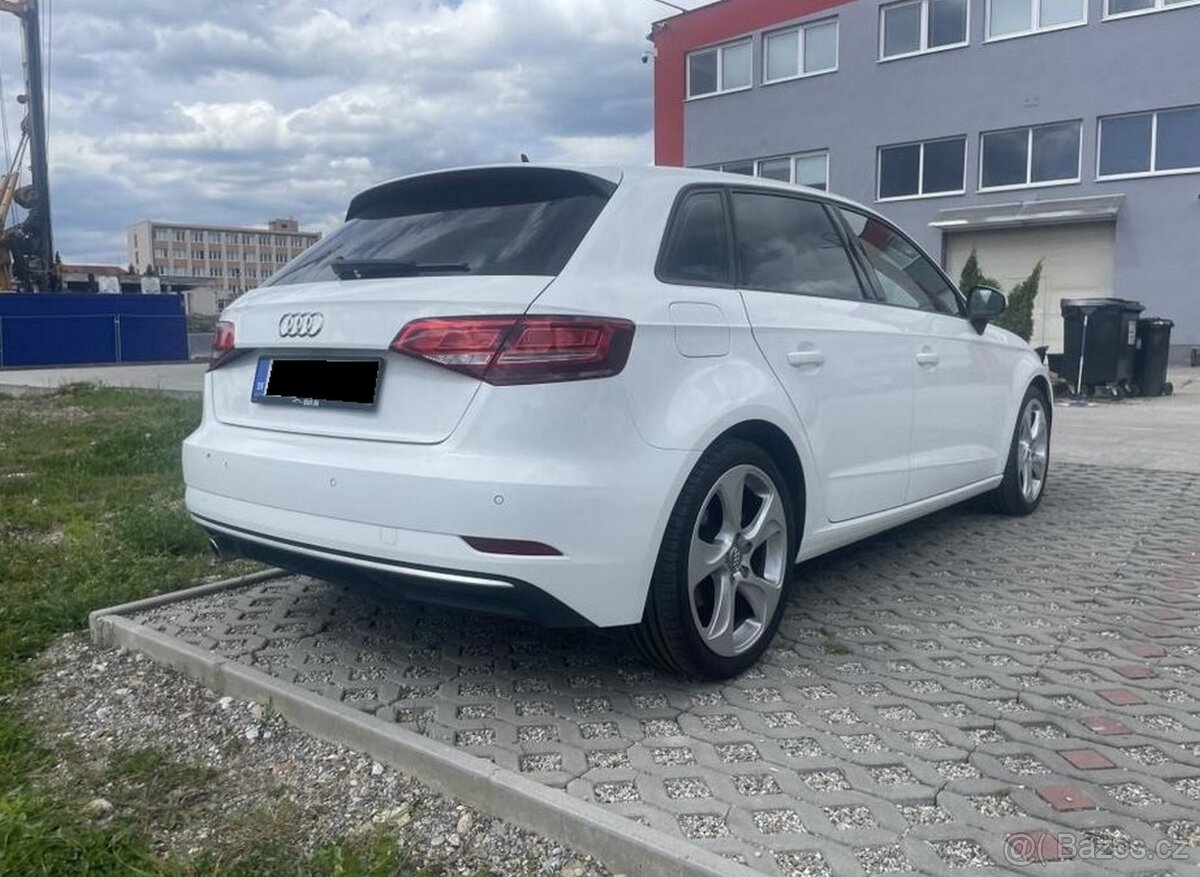 Audi A3 Sportback 30 1.6 TDI Sport S tronic - 2