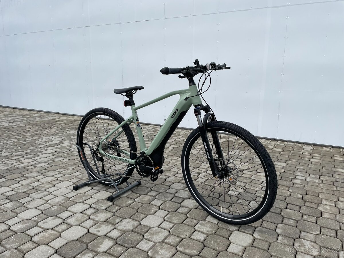 Yamaha CrossCore RC - vel. L , sleva 42% - 2