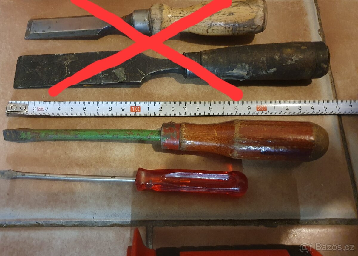 Dláta, šroubováky, nástrčkové klíče - 2