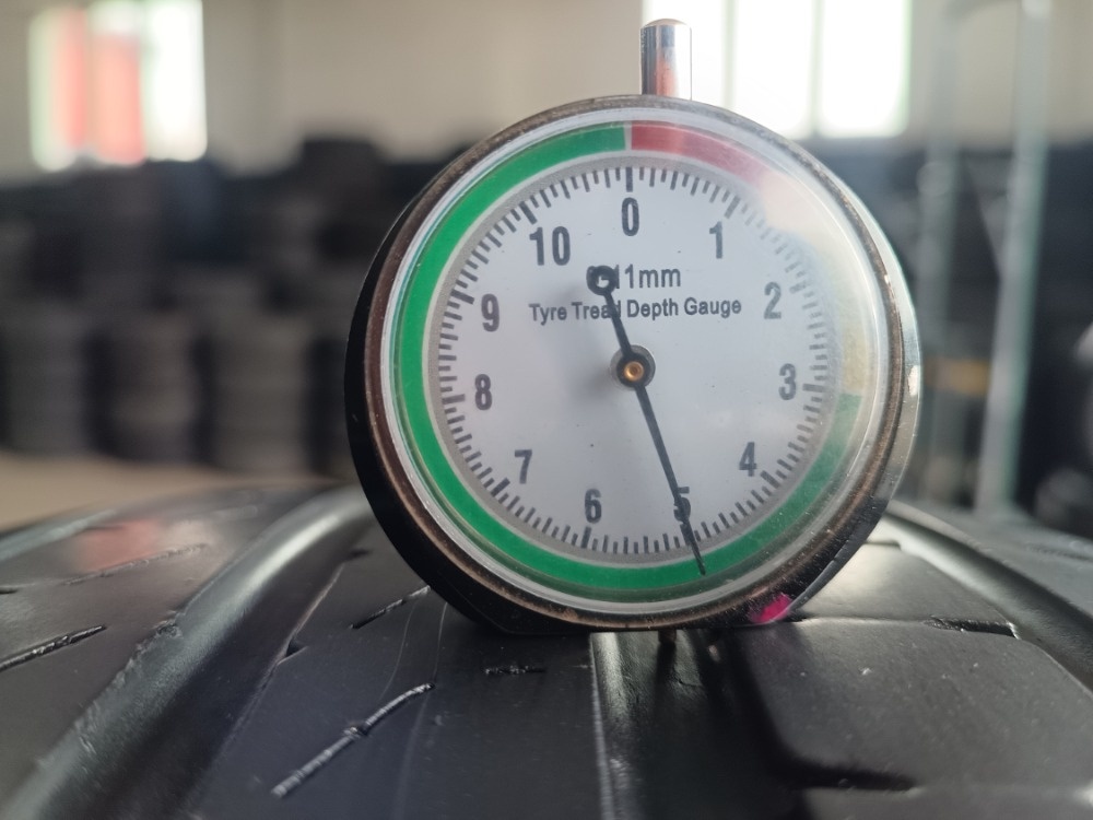 235/50 R19 PIRELLI (4920) - 2