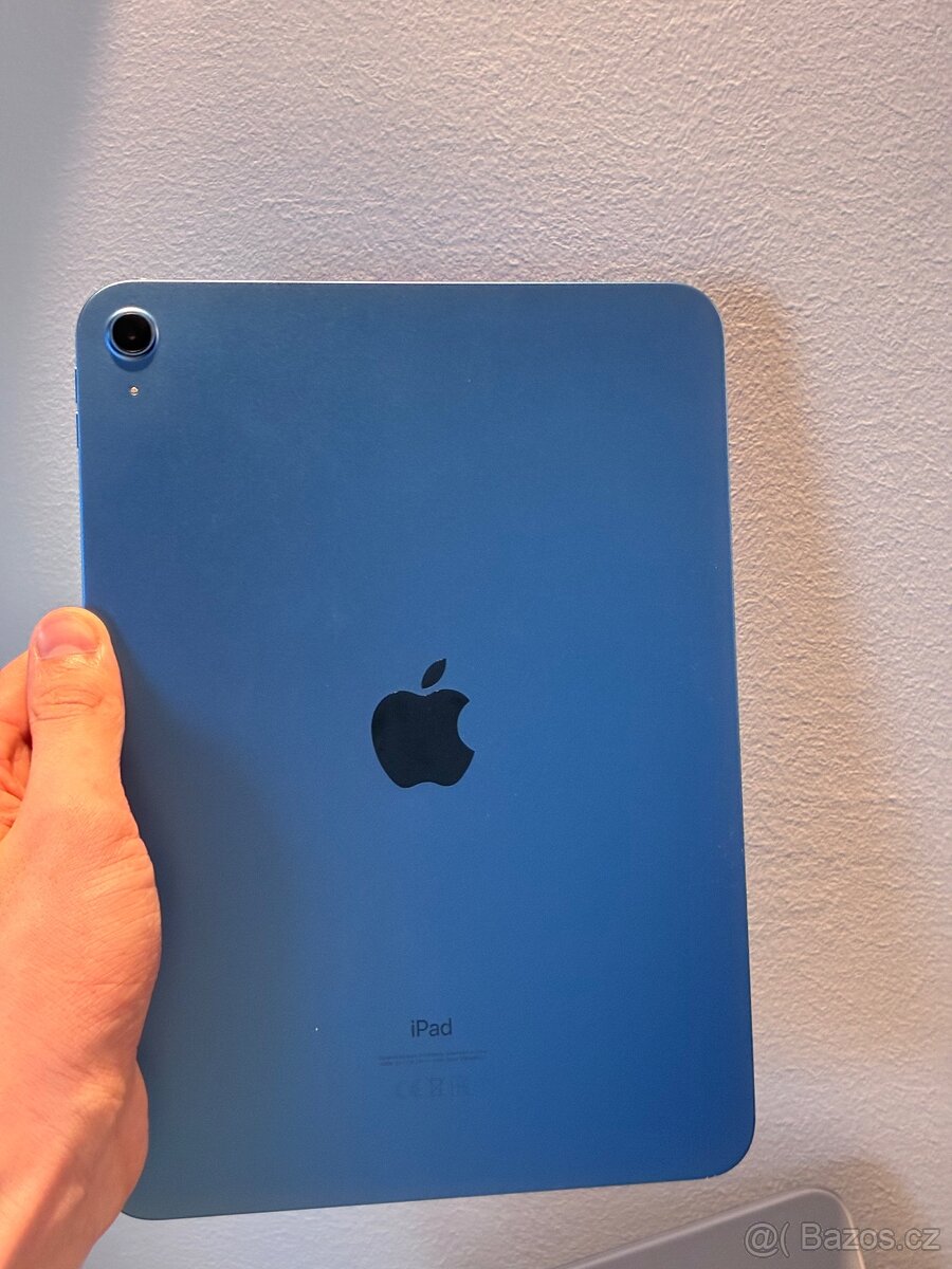 iPad 10. generace 64 GB s Magic Keyboard Folio - 2