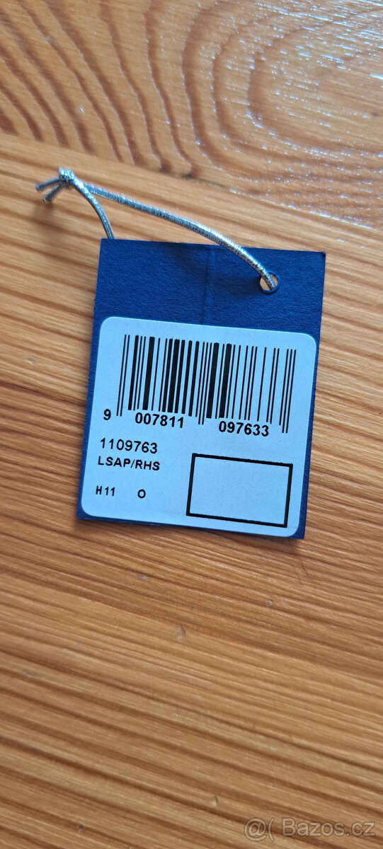 Swarovski Light Sapphire Shoe Charm - 2
