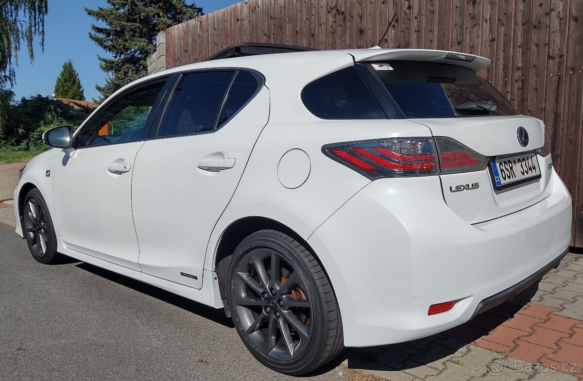 Lexus CT200h F Sport SERVIS 50t: new Kola,Pneu,Brzdy,Olej - 2