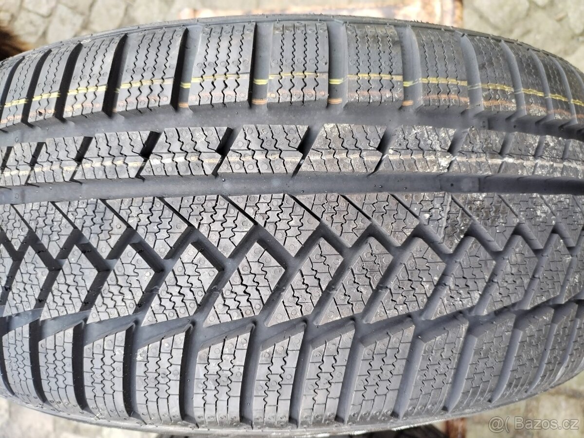 205/45/17 zimni pneu CONTINENTAL 205/45 R17 - 2