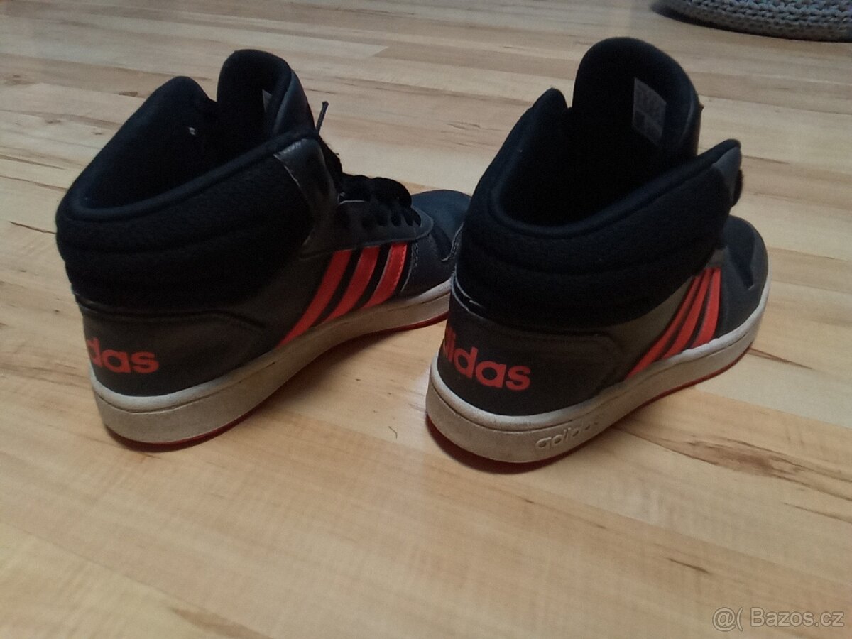 Dětské kotníkové boty Adidas, velikost 38, černé - 2