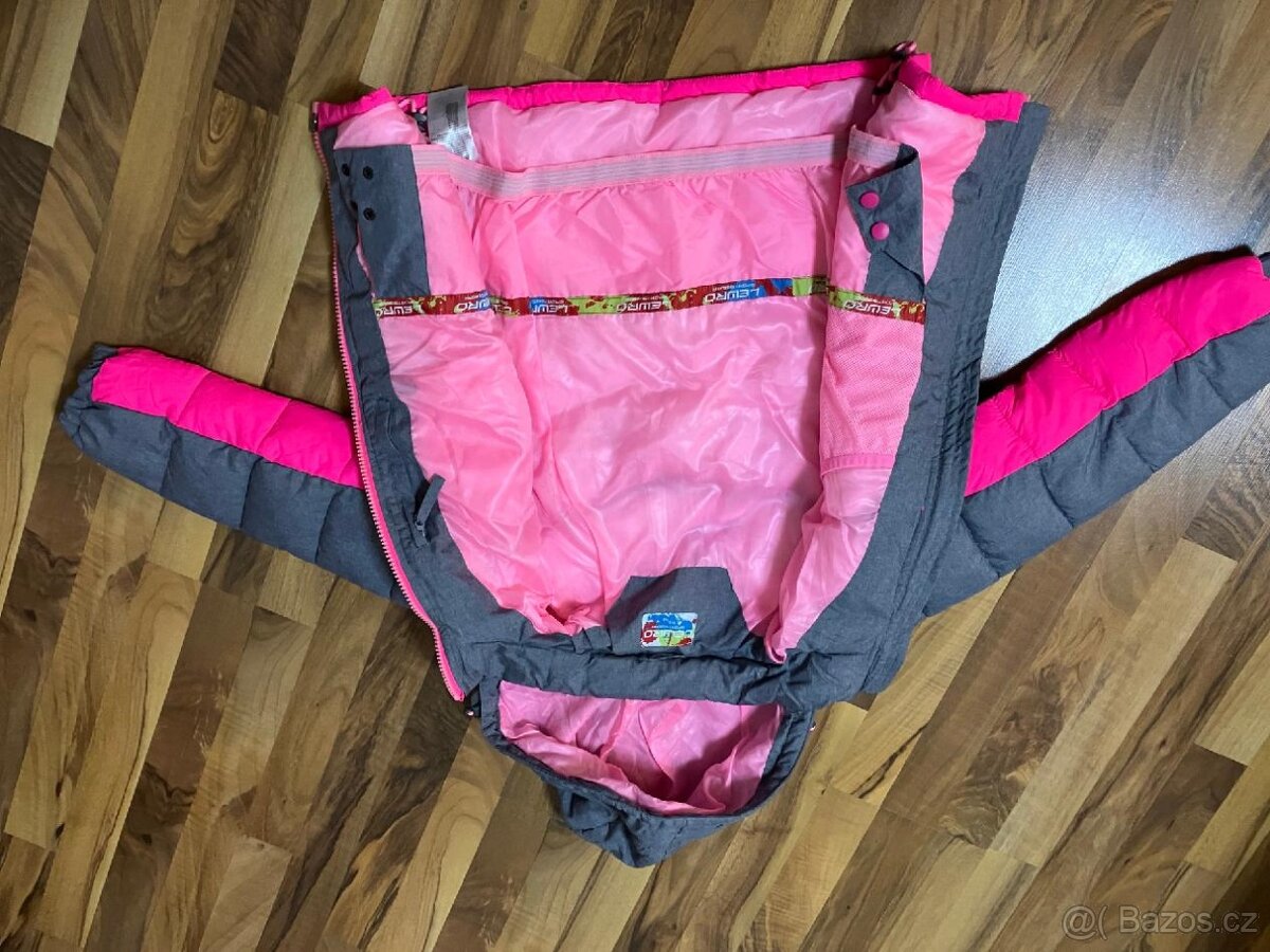 zimní dívčí bunda zn. Lewro vel. 140/146-rezervace - 2