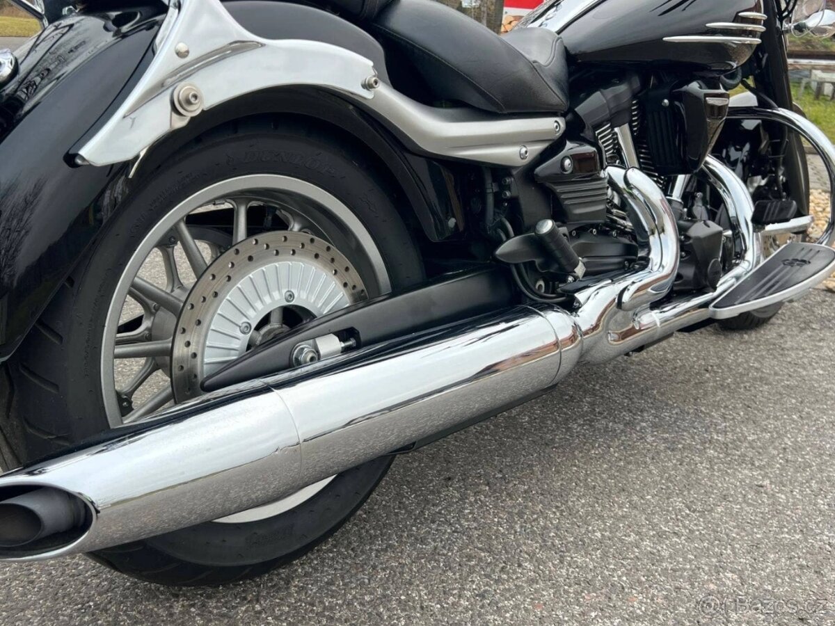 Yamaha XV 1900 A Midnight Star - 2