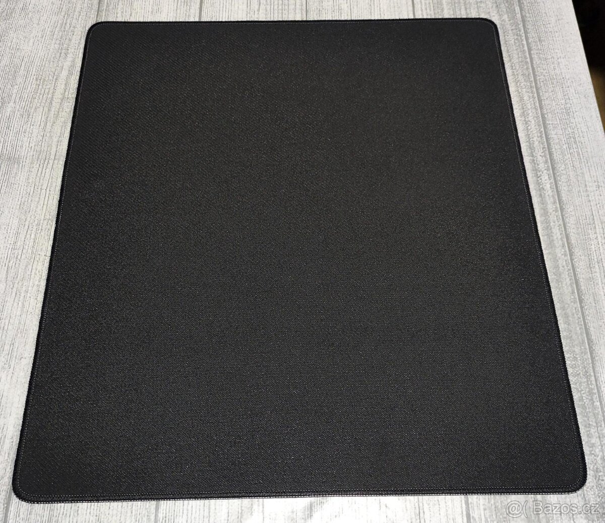 Herní podložka pod myš ASUS ROG STRIX EDGE - 2