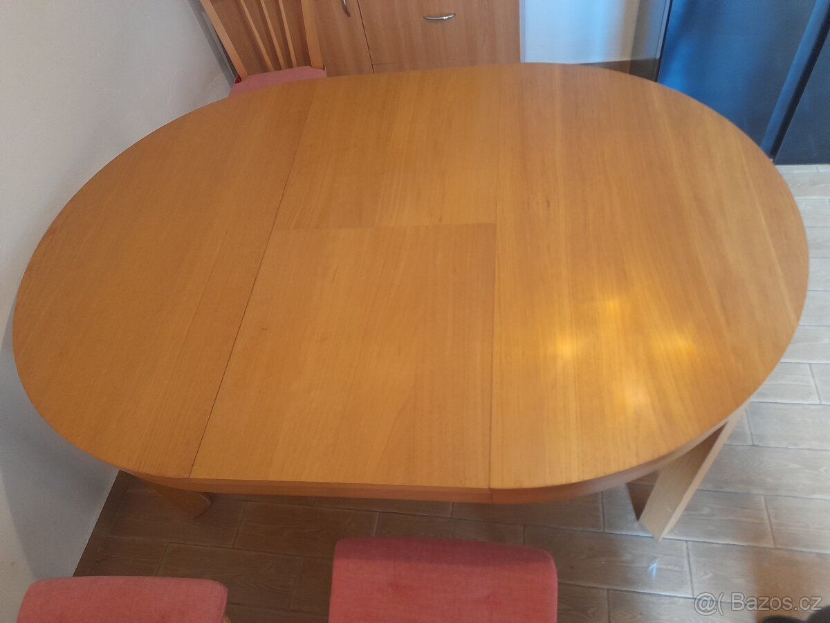 Rozkládací stůl a 6x židle - 2