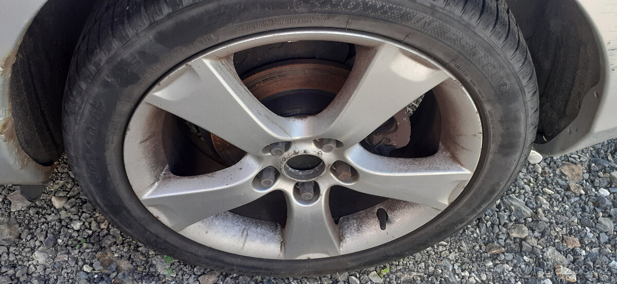 Mazda 3 BK - Zimní hliníková kola 205/50R17 - 2