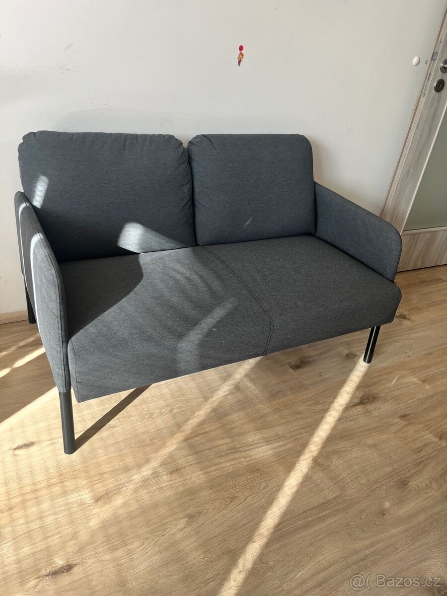 prodam malou sedaci soupravu - 2