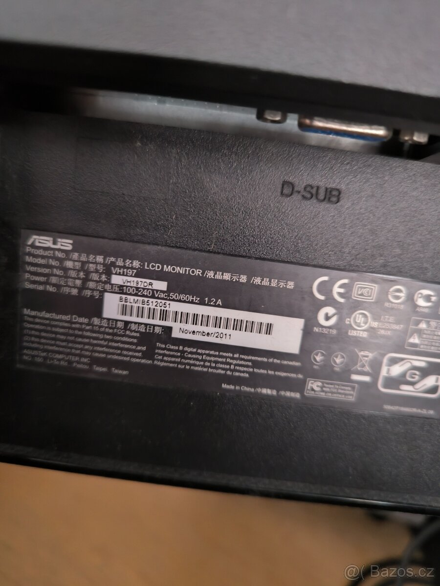 Prodám LCD monitor - 2