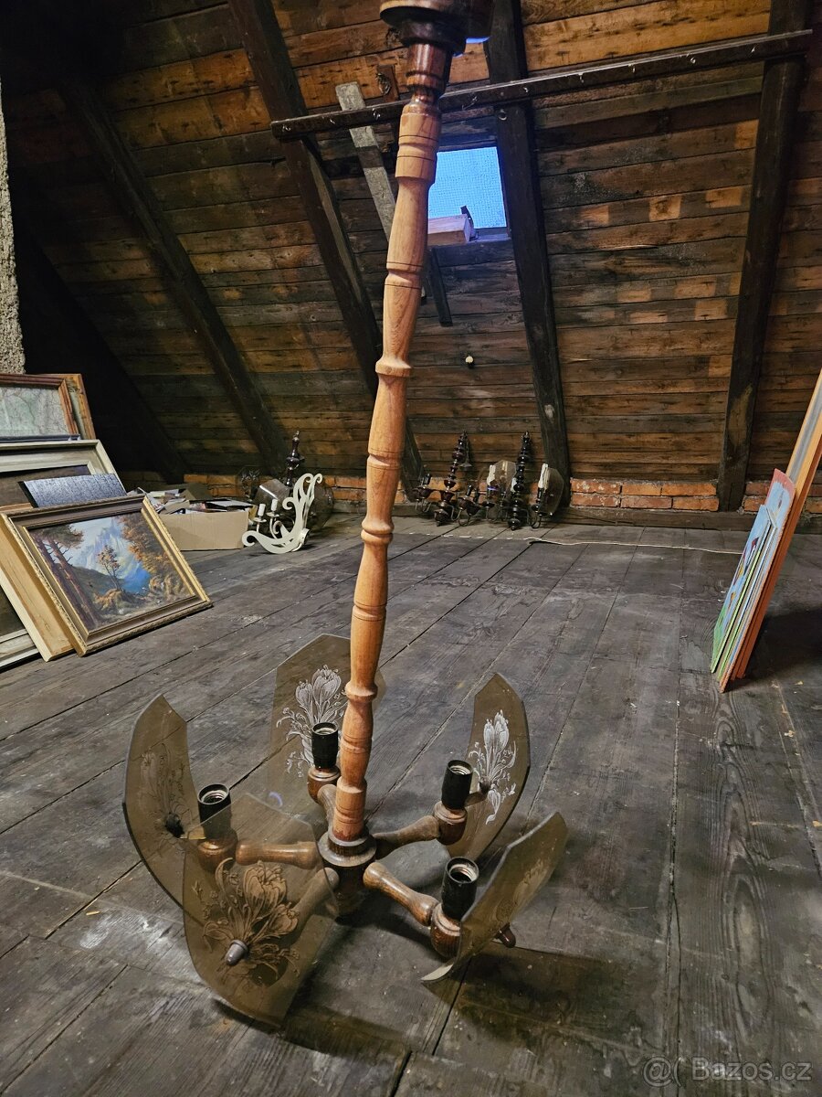 Daruji lustry na chalupu - 2