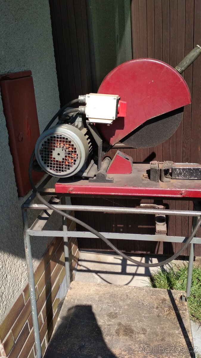 Pila řezná se stojanem - prodám - 2