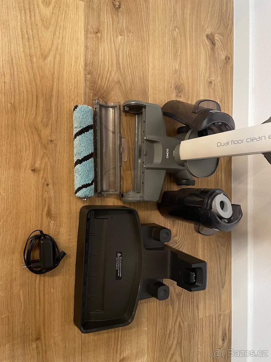 Podlahovy cistic/vysavac DOMO - 2
