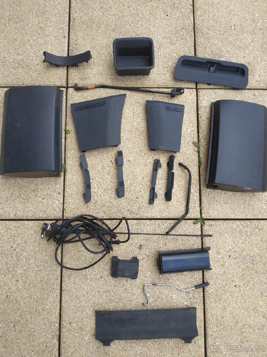 Prodám náhradní díly Fabia 2 - 2