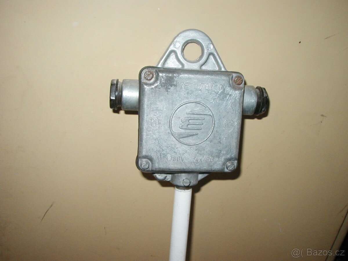 Elektrické svítidlo průmyslové - 2