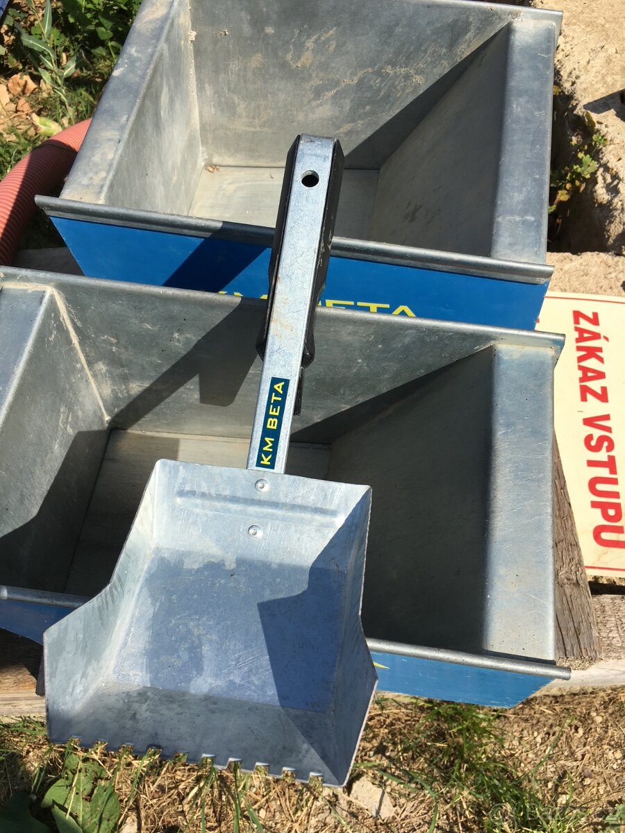 Dávkovač na lepidlo KM Beta Sendwix + kleště - 2