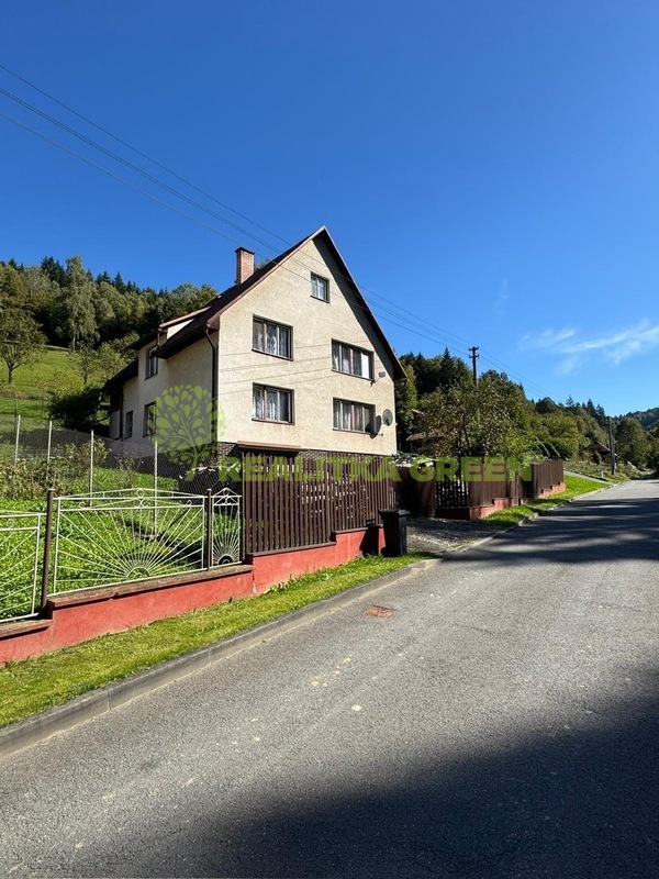 Prodej podílu 6/8 RD Vsetín, ul. Dlúhé, CP 992 m2 - 2