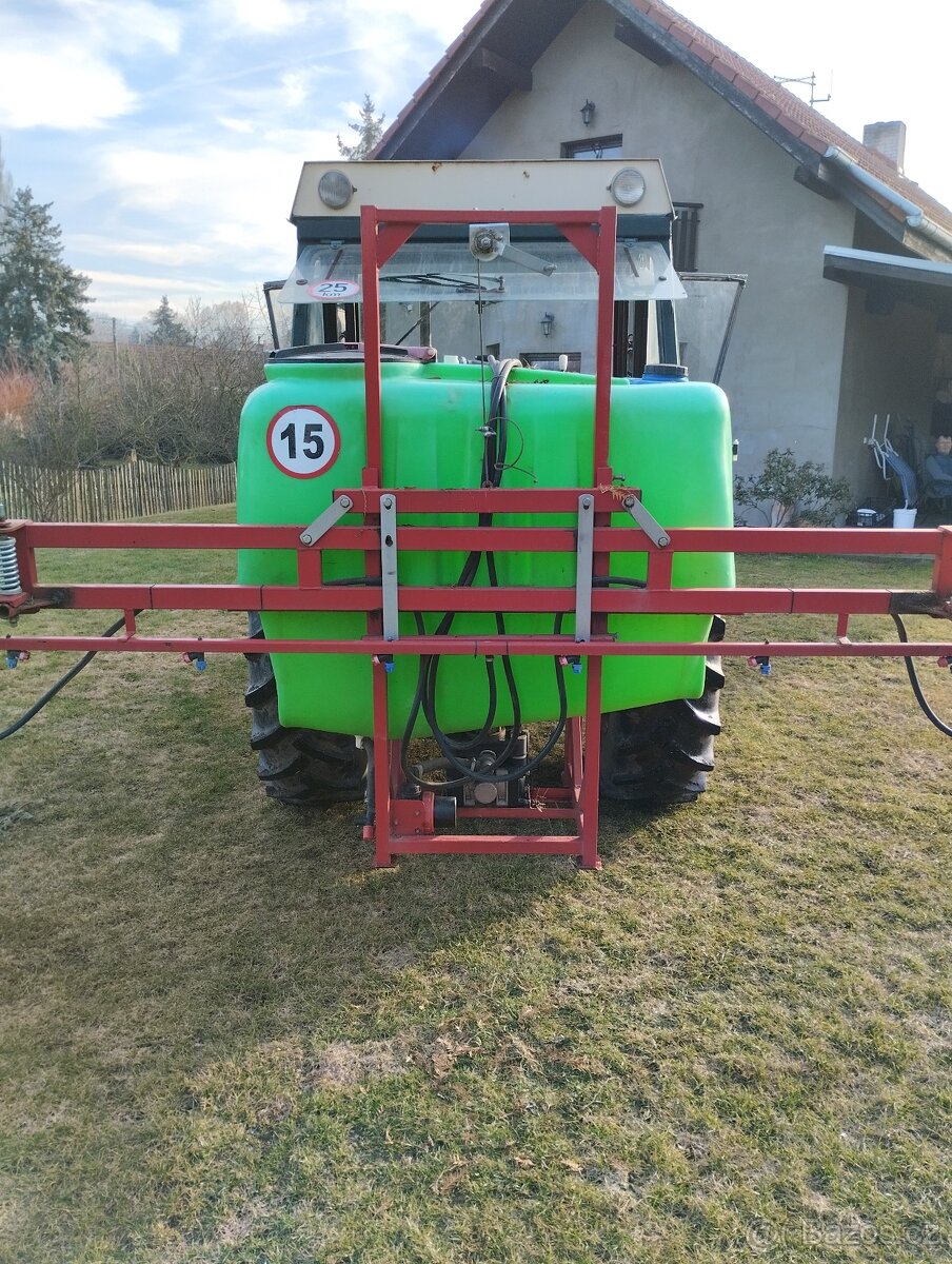 Nesený postřikovač - 2