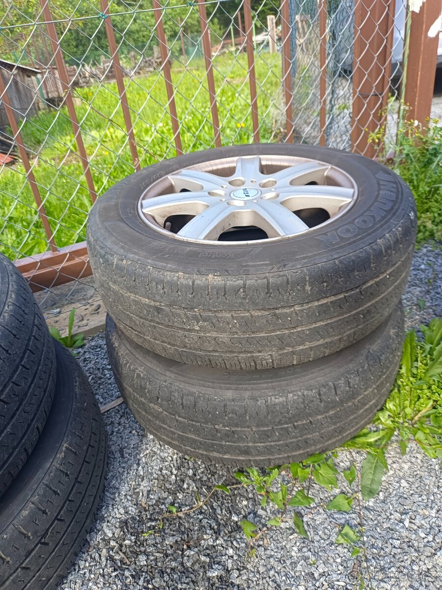 5x120 R16 205/65 r16c - 2