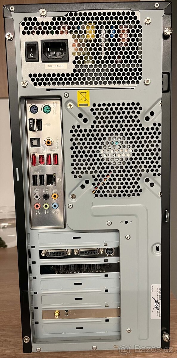 PC Core 2 Quad / 4GB RAM / GTX 260 / Linux Mint - 2