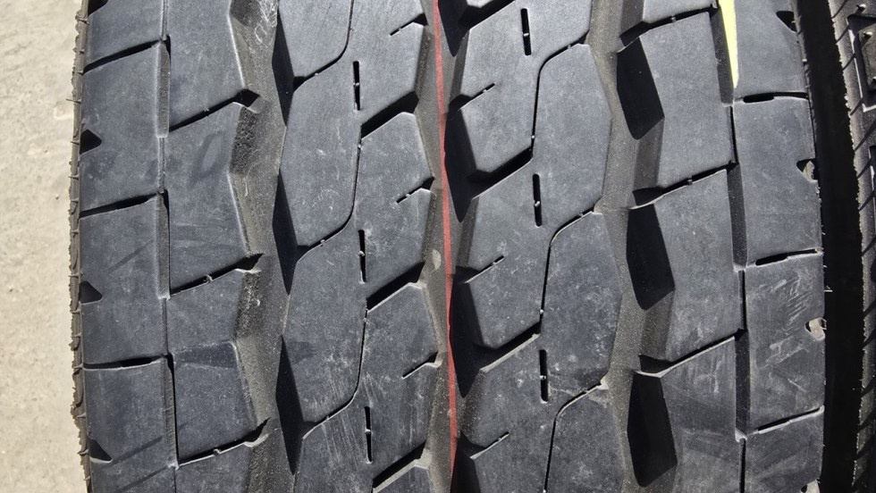 Letní pneu 215/70/15c Firestone - 2
