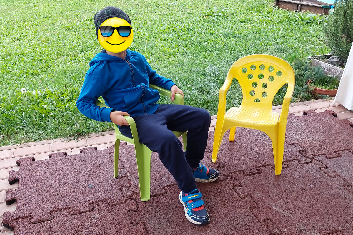 Dětské plastové židle , 2 kusy (do 5 let) - 2